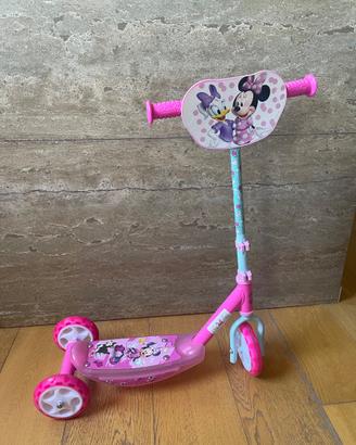 Monopattino bambina Minnie NUOVO