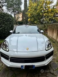 Porsche Cayenne coupe