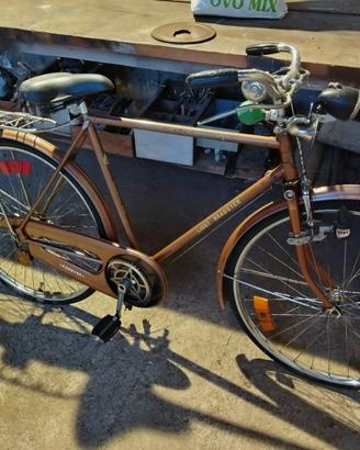 Bici d’epoca con freni a bacchetta