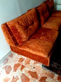 Poltrone  di design B e B Italia