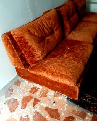 Poltrone  di design B e B Italia