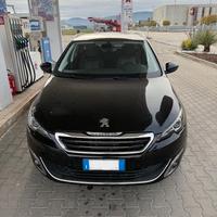Peugeot 308 2.0 Blue-HDi 150 CV