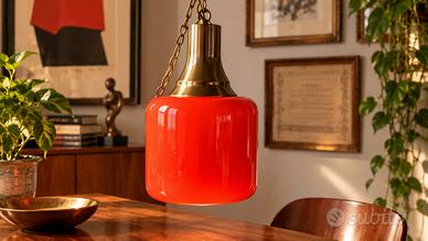 Lampadario vintage in vetro rosso anni ’70