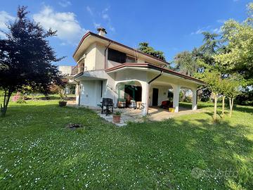 Villa a San Bonifacio (VR)