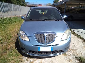 Lancia Ypsilon 1.2 Oro Plus OK NEOPATENTATI SOLO 6