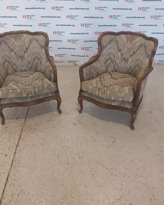 Coppia di Poltrone in Stile Chippendale