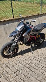Ducati Hypermotard 821 Sp