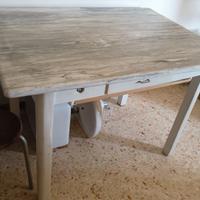 Tavolo Vintage, delle brave massaie di una volta