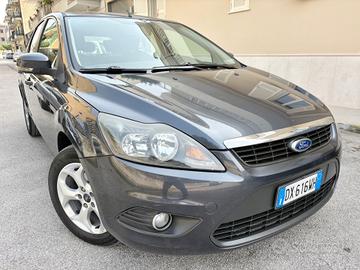 Ford Focus 1.6 GPL solo 13000km