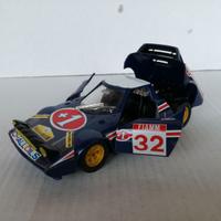 MODELLO AUTO LANCIA STRATOS RALLY FIAMM 32 BURAGO