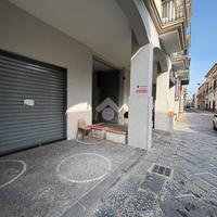 NEGOZIO A MARCIANISE