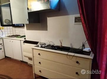 SAN LORENZO MONOLOCALE ARREDATO Ben COLLEGATO