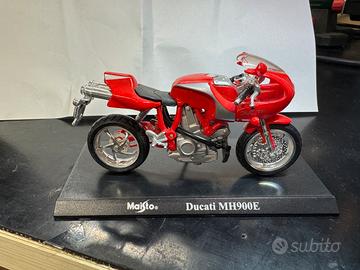 Modellino MAISTO DUCATI MH900E