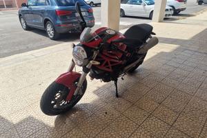 Ducati Monster 696 75 cv - 2008