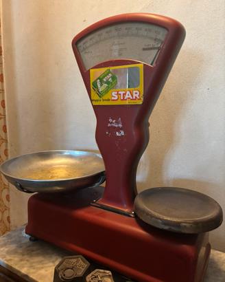 Bilancia vintage ditta Macchi da negozio