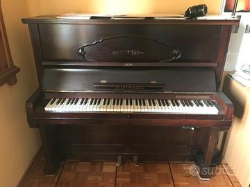 Pianoforte acustico con silent