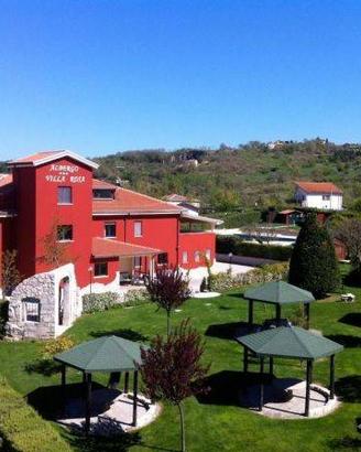 Villa di 450 m² con più di 5 locali a Nusco