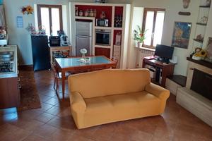 Appartamento centro storico Stroncone