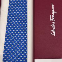 Cravatta Salvatore Ferragamo NUOVA