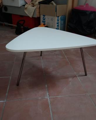 Tavolino basso