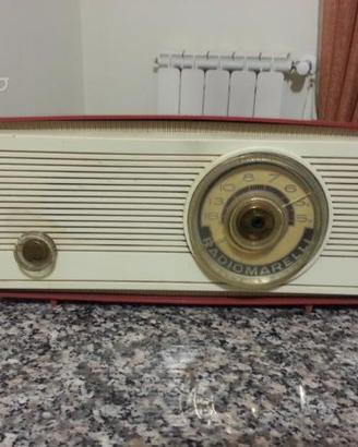 Radio a valvole radiomarelli funzionante perfettam