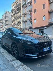 FORD FIESTA ST LINE