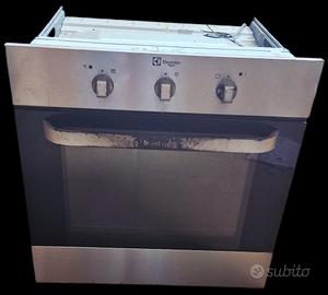 Forno Electrolux incasso