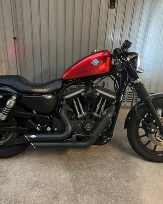 Harley Davidson 883 R - 2009
