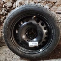 cerchio e copertone Opel corsa 195-55 R16