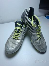 Scarpe da calcio con tacchetti N.36 American Club