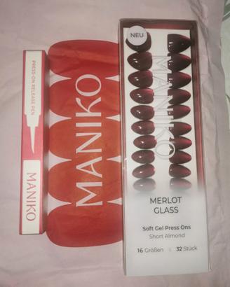 Unghie finte gel maniko