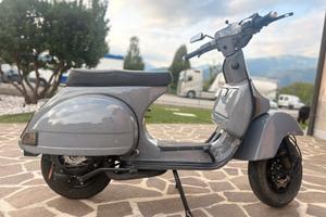 Vespa PX 125