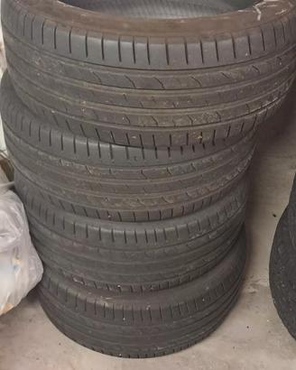 GOMME 4 STAGIONI PER AUDI A1  (215/45R16)