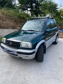 Suzuki Grand vitara 2.0 16v-benzina- pari al nuovo