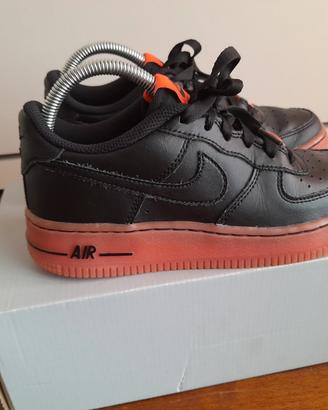Nike Air Force 1 Premium Nera/Hot lava n.36