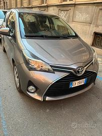 TOYOTA YARIS ANNO 2014 CAMBIO AUTPOMATICO