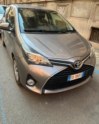 TOYOTA YARIS ANNO 2014 CAMBIO AUTPOMATICO