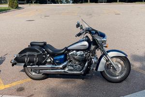 Honda Shadow 750