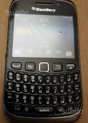 Telefono GIOCATTOLO Blackberry 9320 color nero