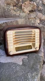 Telefunken Mignonette Baby radio d’epoca 1951