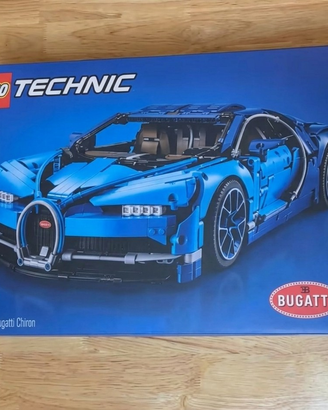 LEGO Technic 42083 Bugatti Chiron 1:8 3599 pezzi