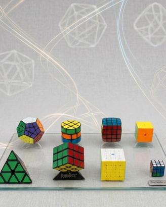 Set di 8 Cubi di Rubik di varie forme