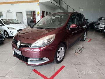 RENAULT Scenic Scénic XMod 1.5 dCi 110CV EDC