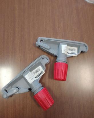 Pinza per mop pavimenti