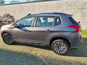 Peugeot 2008 pure tech 82 active