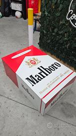 tavolino pacchetto marlboro 