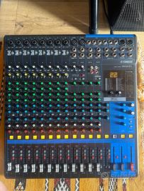 Mixer Yamaha MG16XU