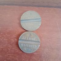 Due gettoni telefonici 7607