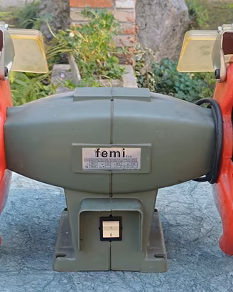 smerigliatrice da banco femi