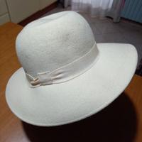 CAPPELLI DONNA TAGLIA 57